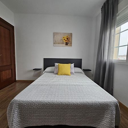 Appartamento Amplio y céntrico piso en O Grove Esterno foto