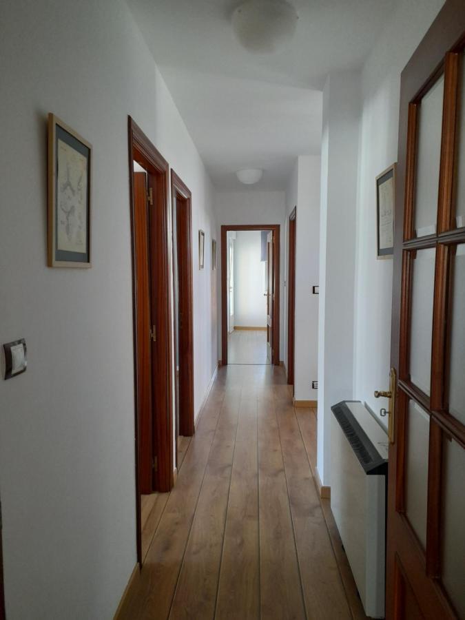 Appartamento Amplio y céntrico piso en O Grove Esterno foto